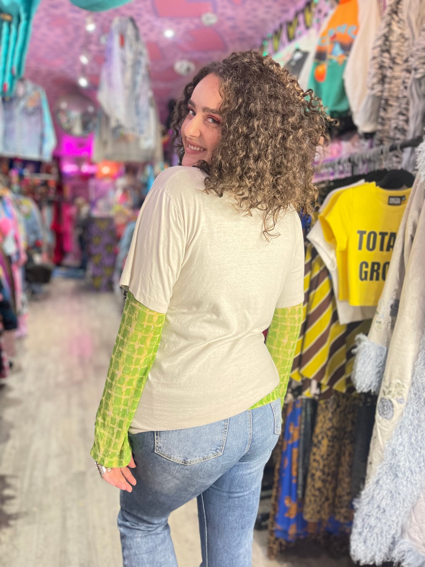 Vintage 90s Whoomp T-shirt