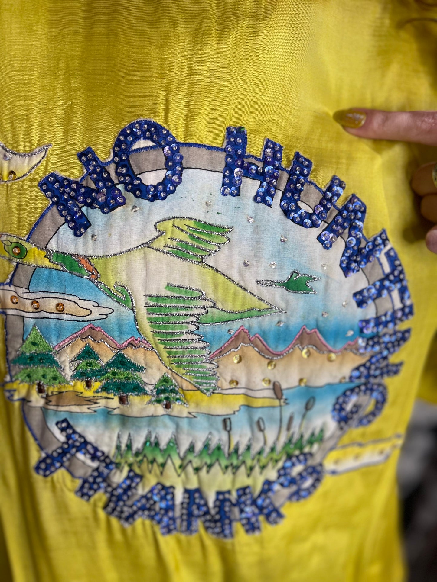 Vintage 90s No Hunting Sweatshirt