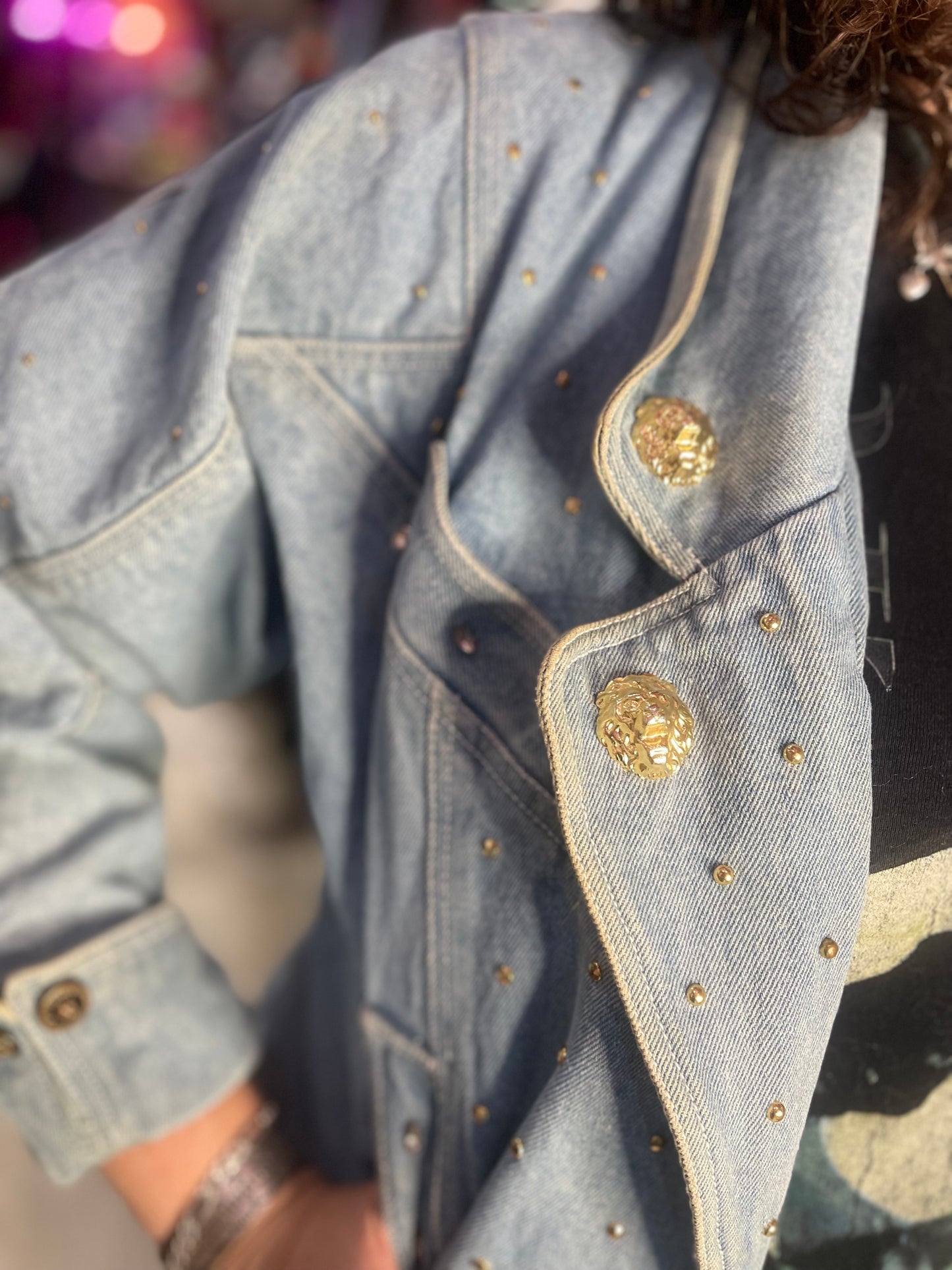 Vintage 90s Lion Theme Jean Jacket