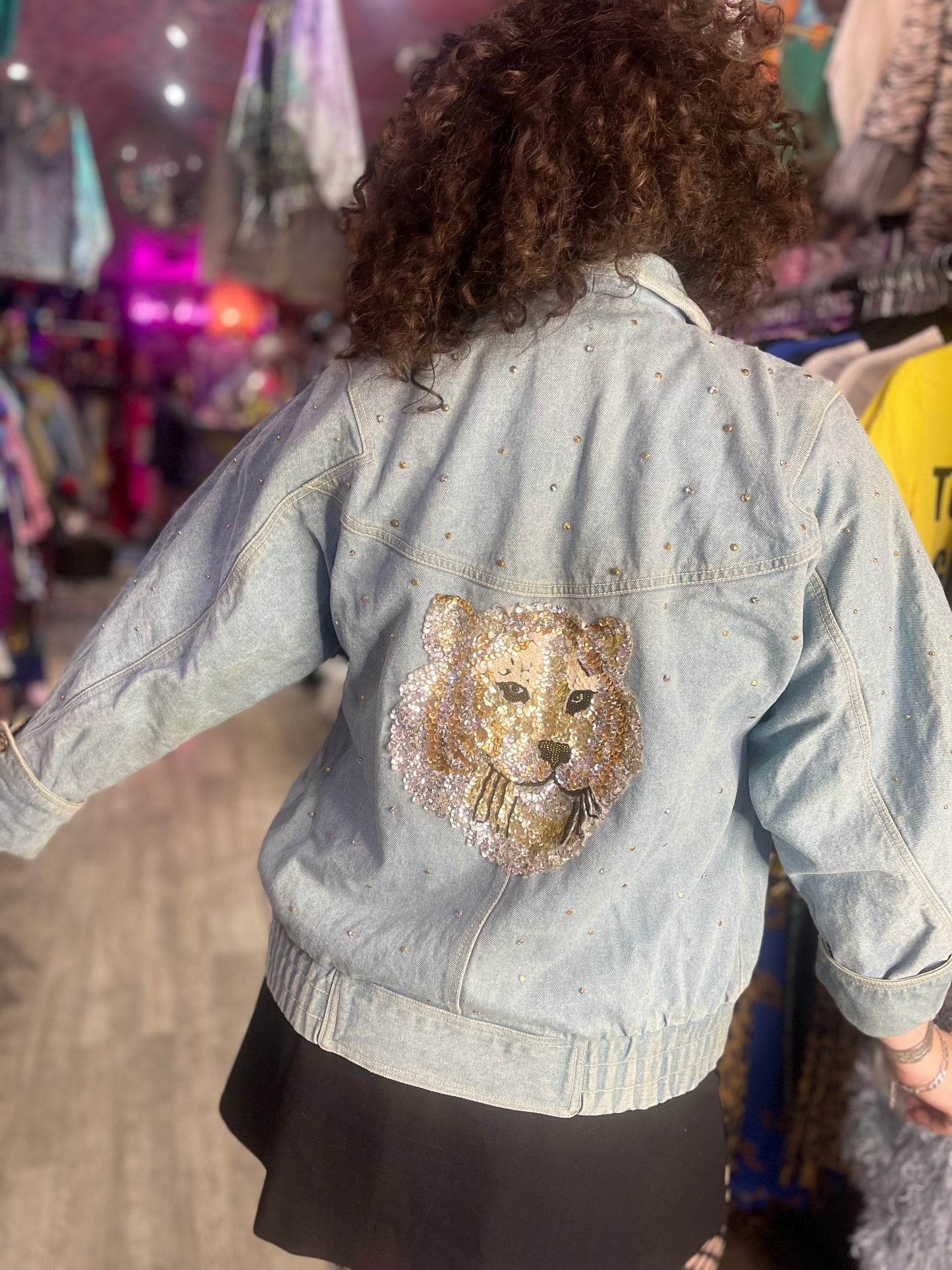 Vintage 90s Lion Theme Jean Jacket