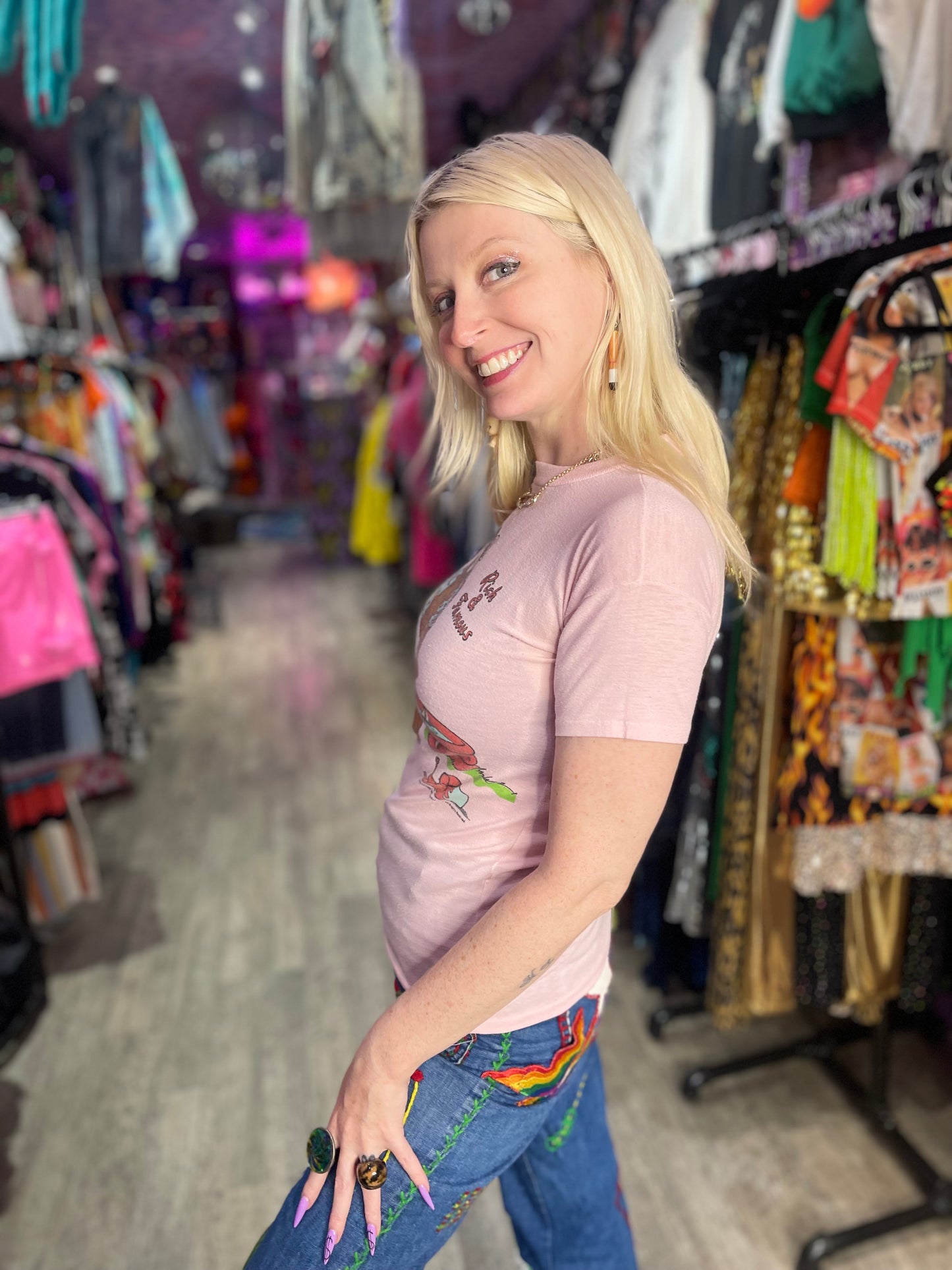 Vintage 1987 Pink Alf T-shirt