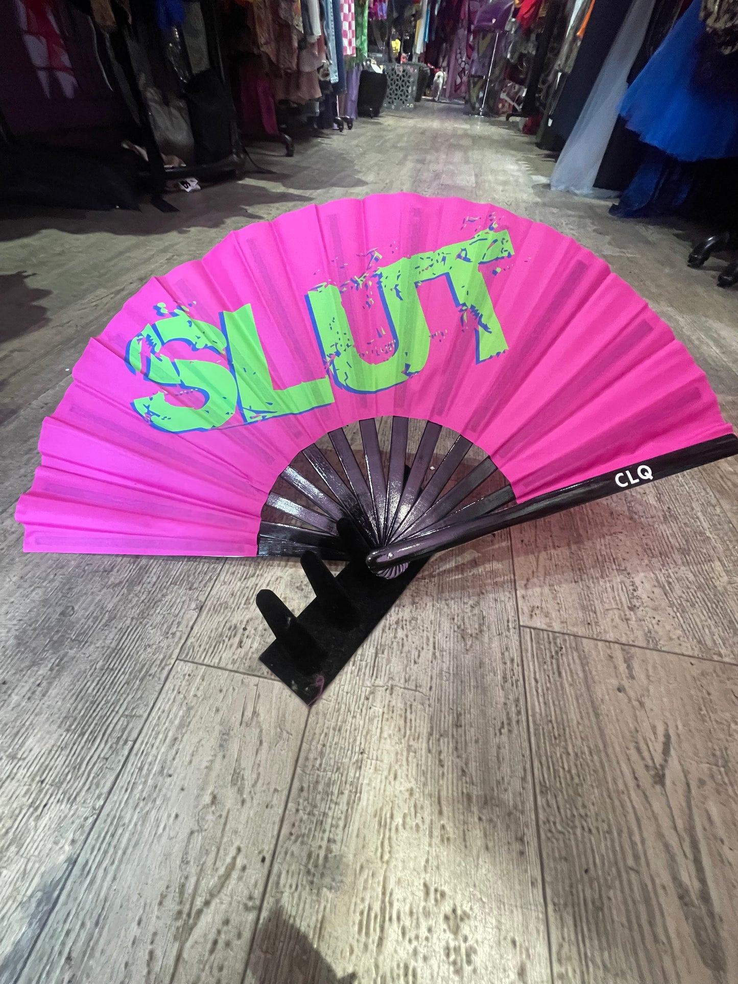 Statement Fan