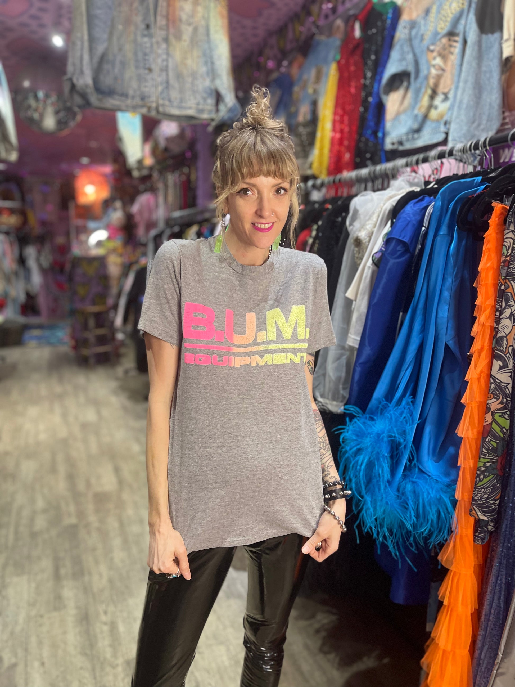 Vintage 90s BUM Equipment T-shirt - Spark Pretty