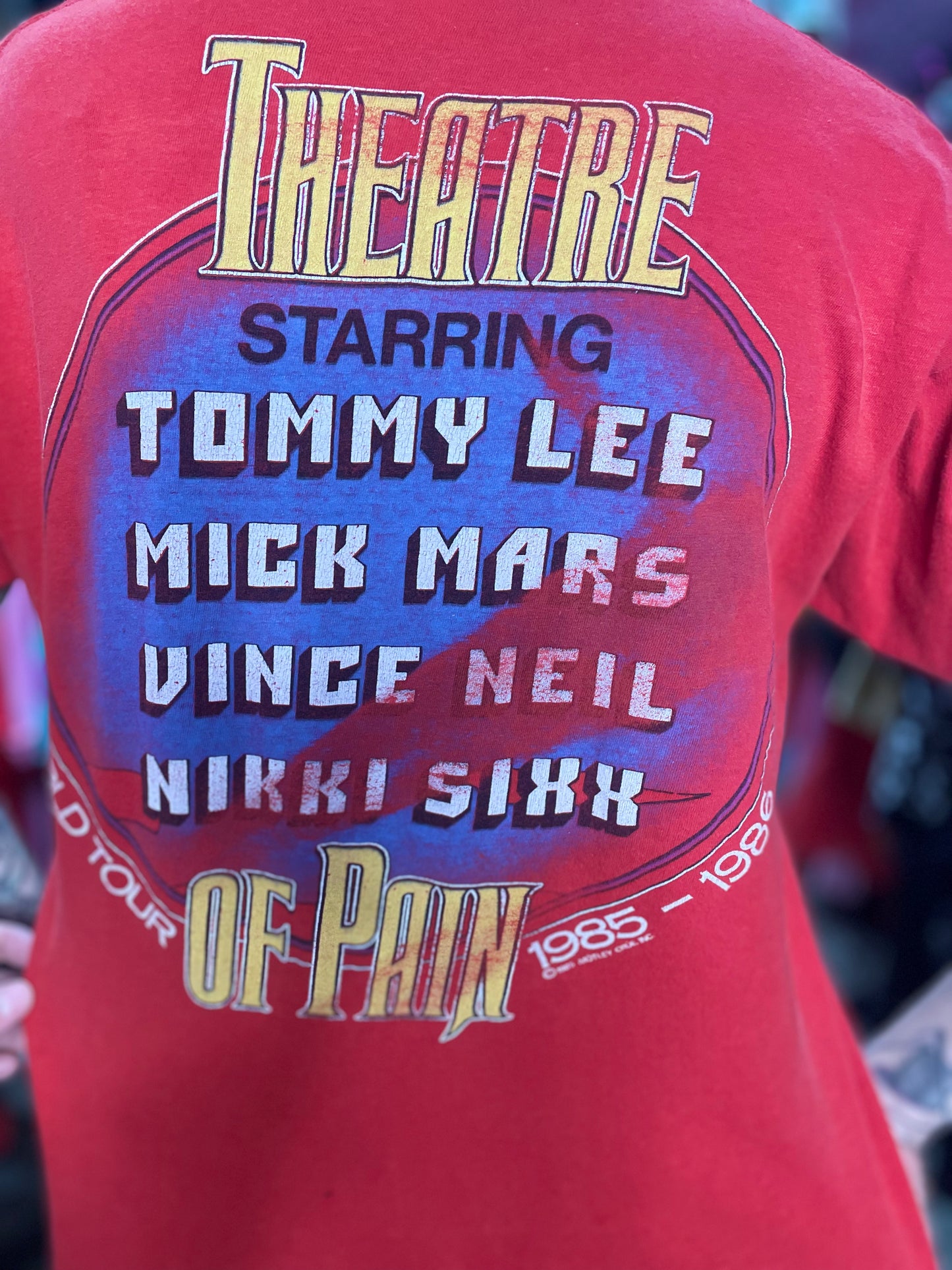Vintage 1985 Motley Crue T-shirt - Spark Pretty