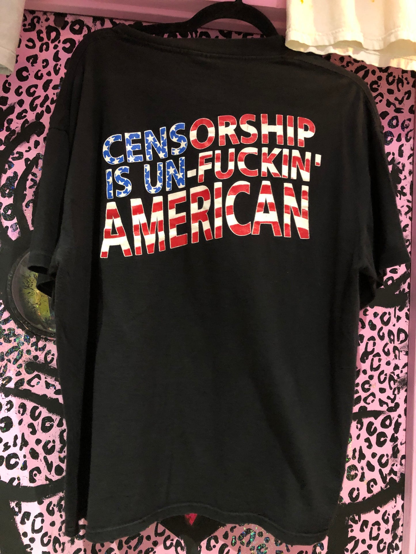 Vintage 1990 Warrant T-shirt - Spark Pretty