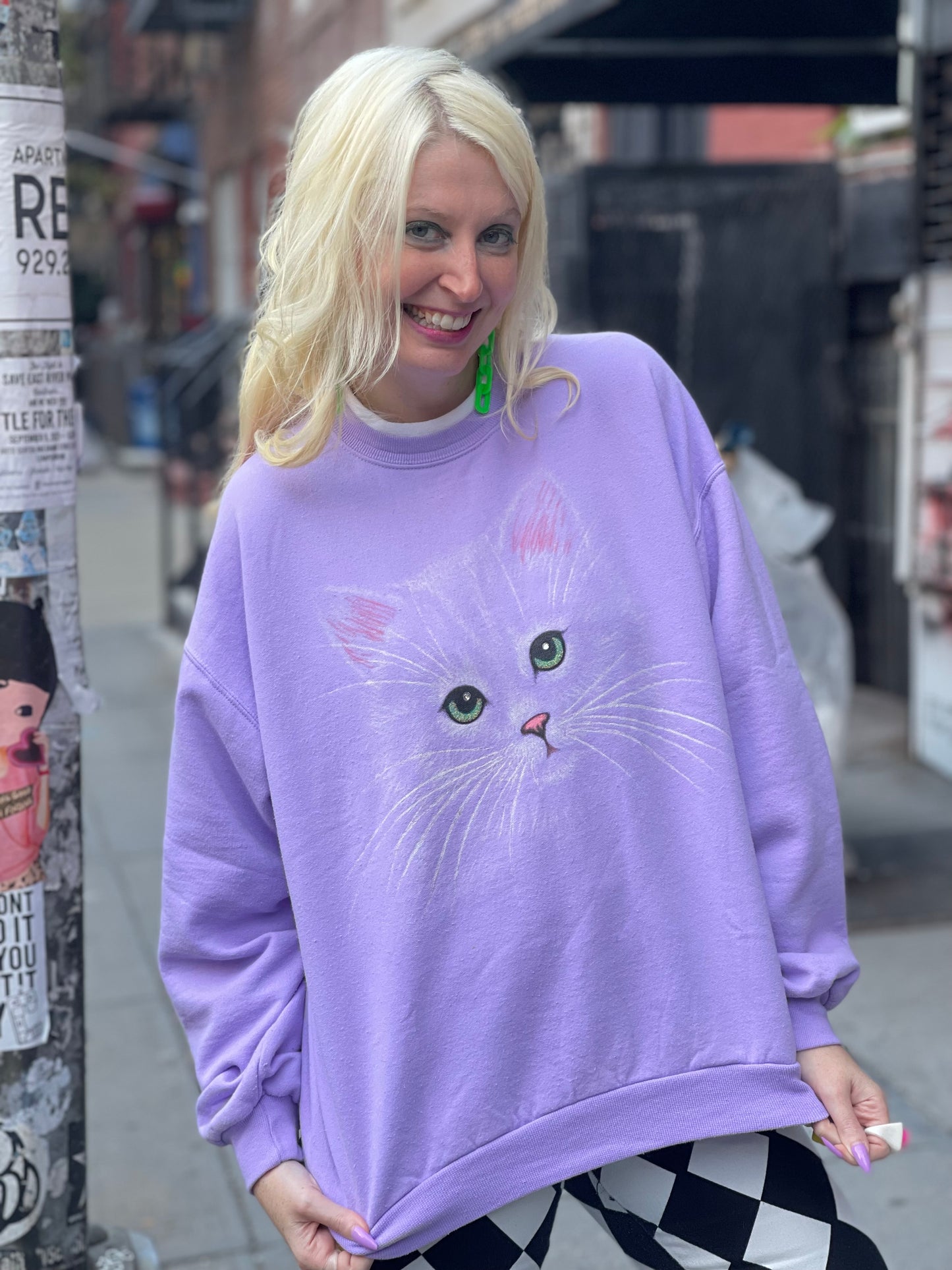 Vintage 80s Lavender Pastel Cat Sweatshirt - Spark Pretty