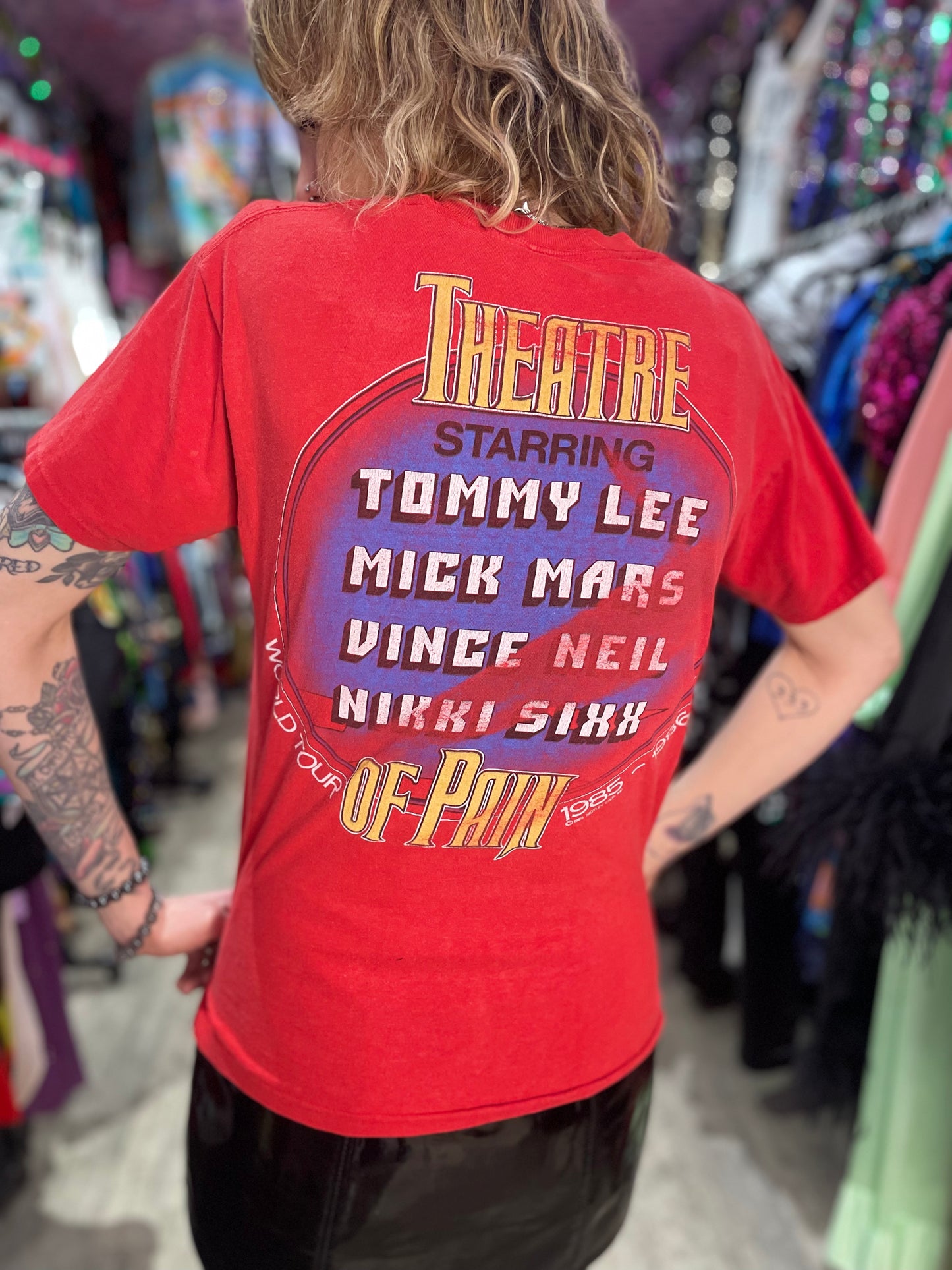 Vintage 1985 Motley Crue T-shirt - Spark Pretty