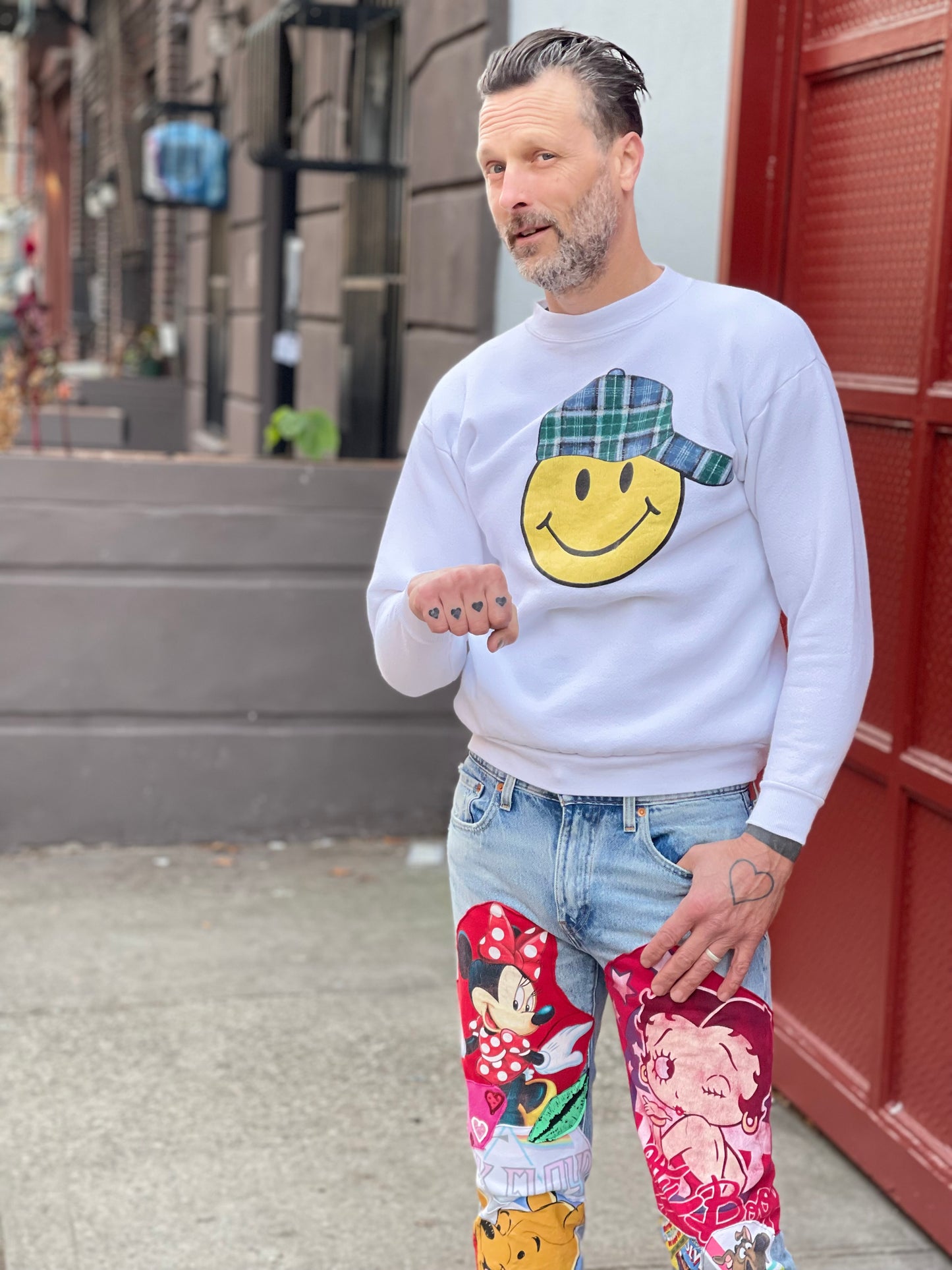 Vintage 90s Smiley Face Sweatshirt - Spark Pretty