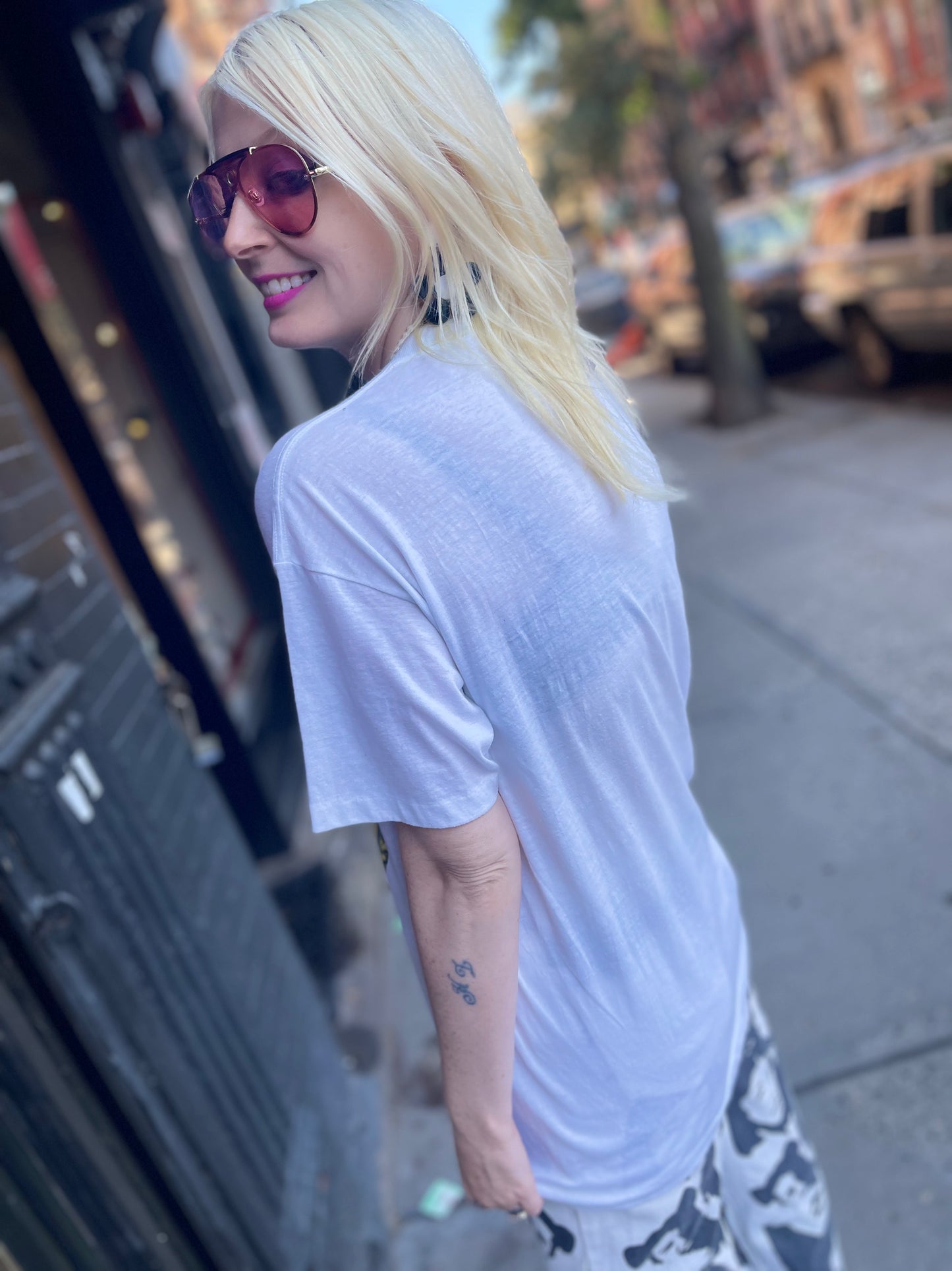 Vintage 1989 Dolly Parton T-shirt - Spark Pretty