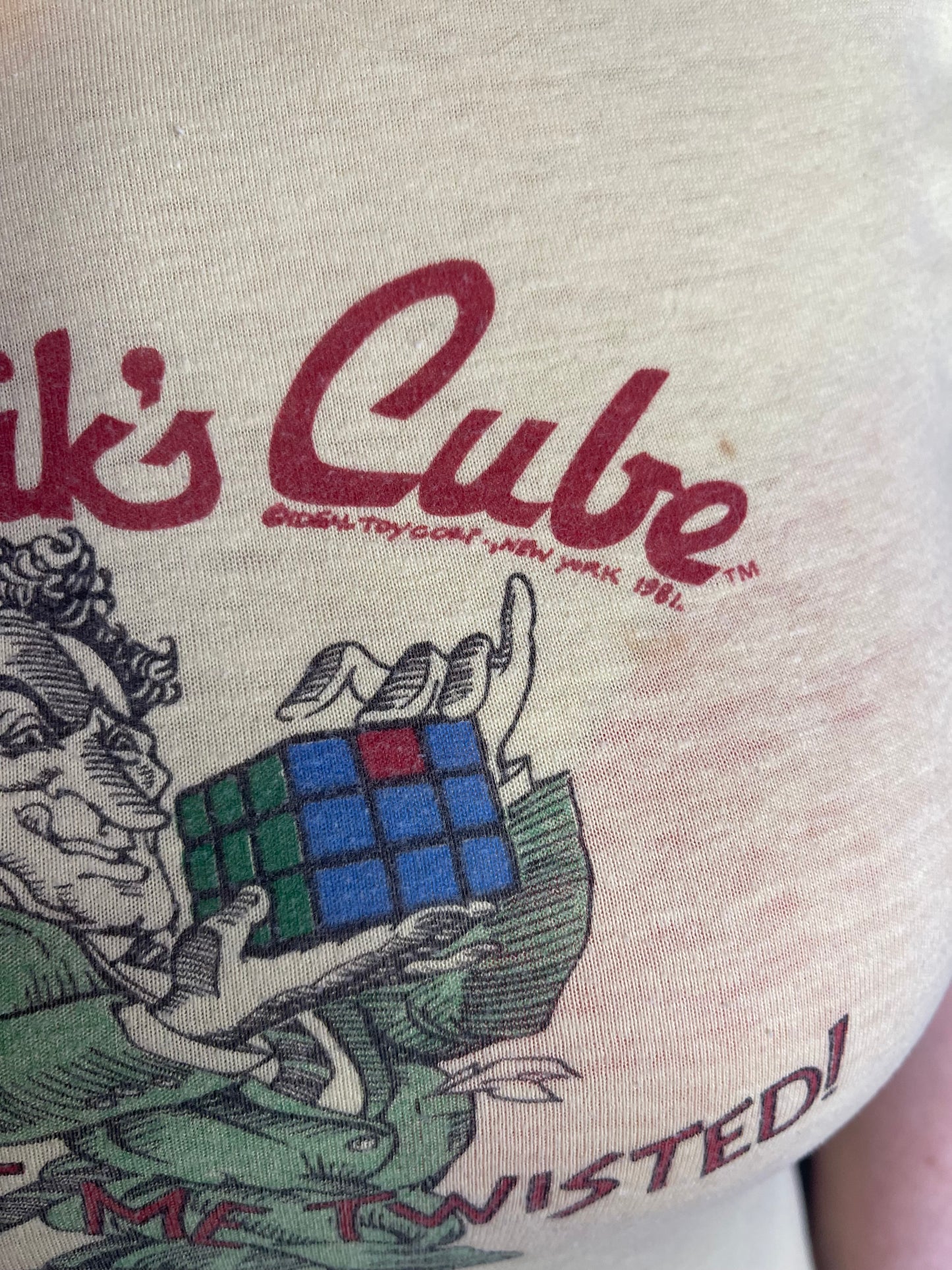 Vintage 1981 Rubiks Cube T-shirt - Spark Pretty