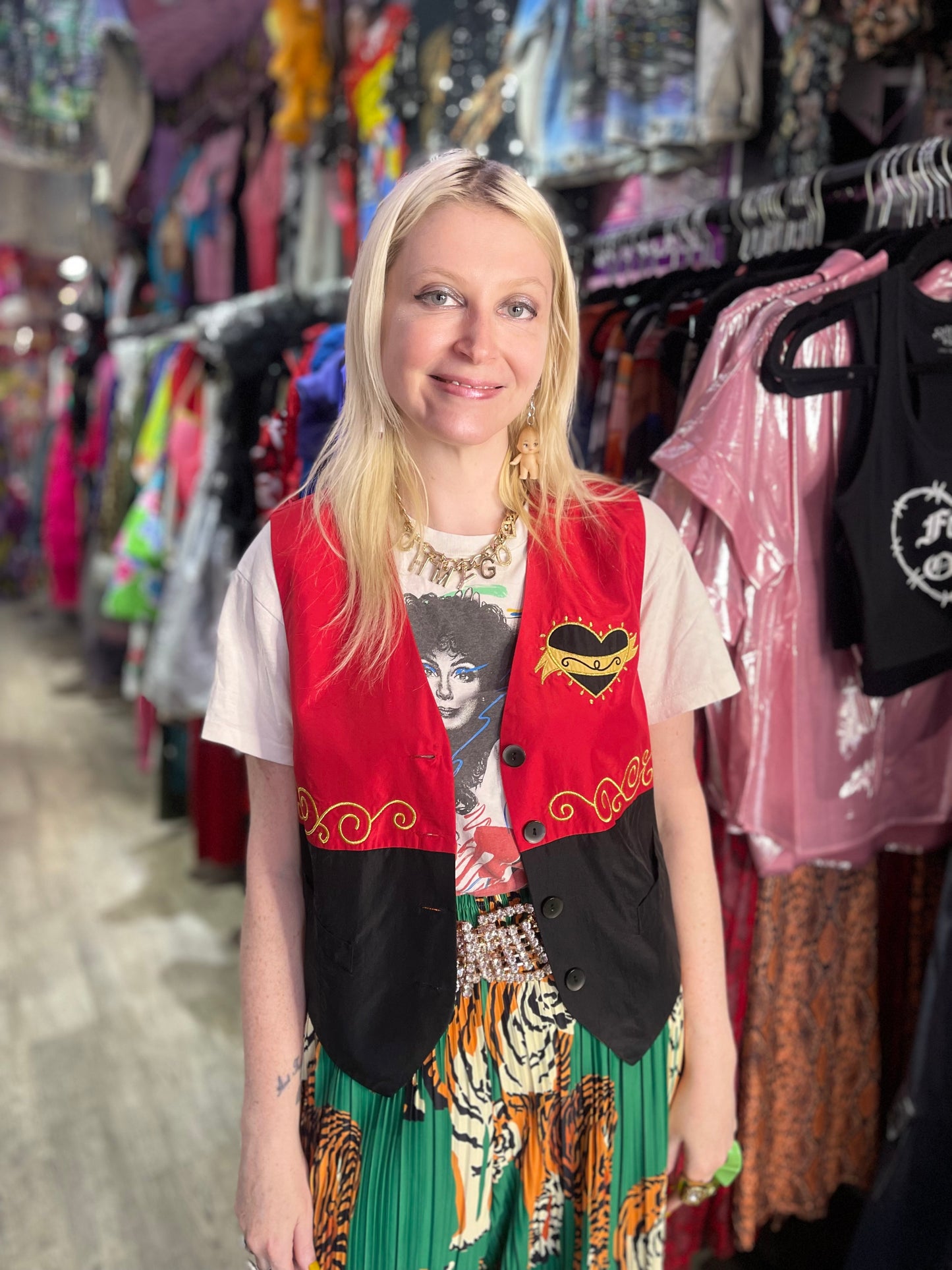 Vintage 90s Red and Black Vest - Spark Pretty