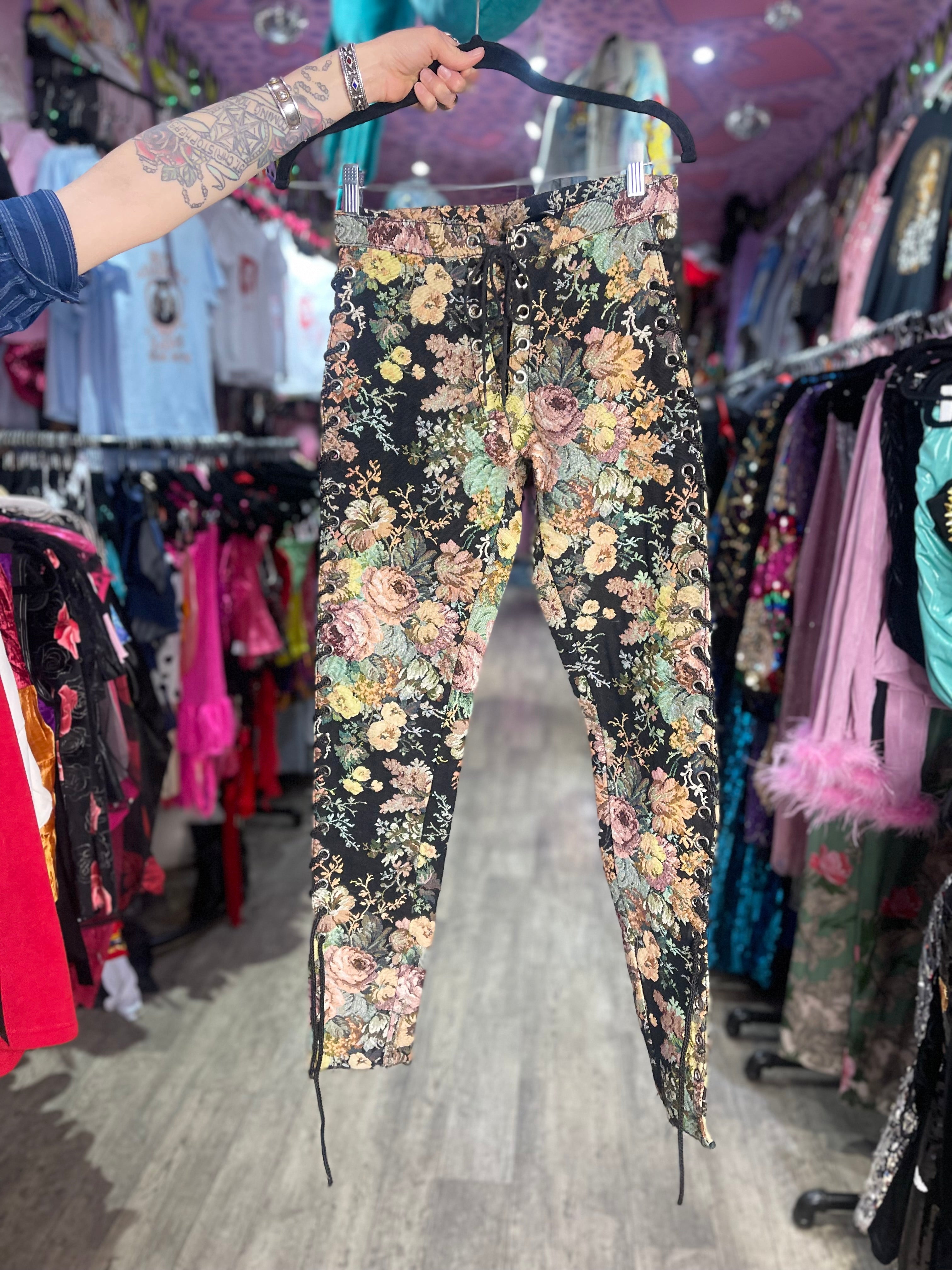 Buy Retro Pants & Denim from the 80s, 90s, and Beyond! – Spark Pretty