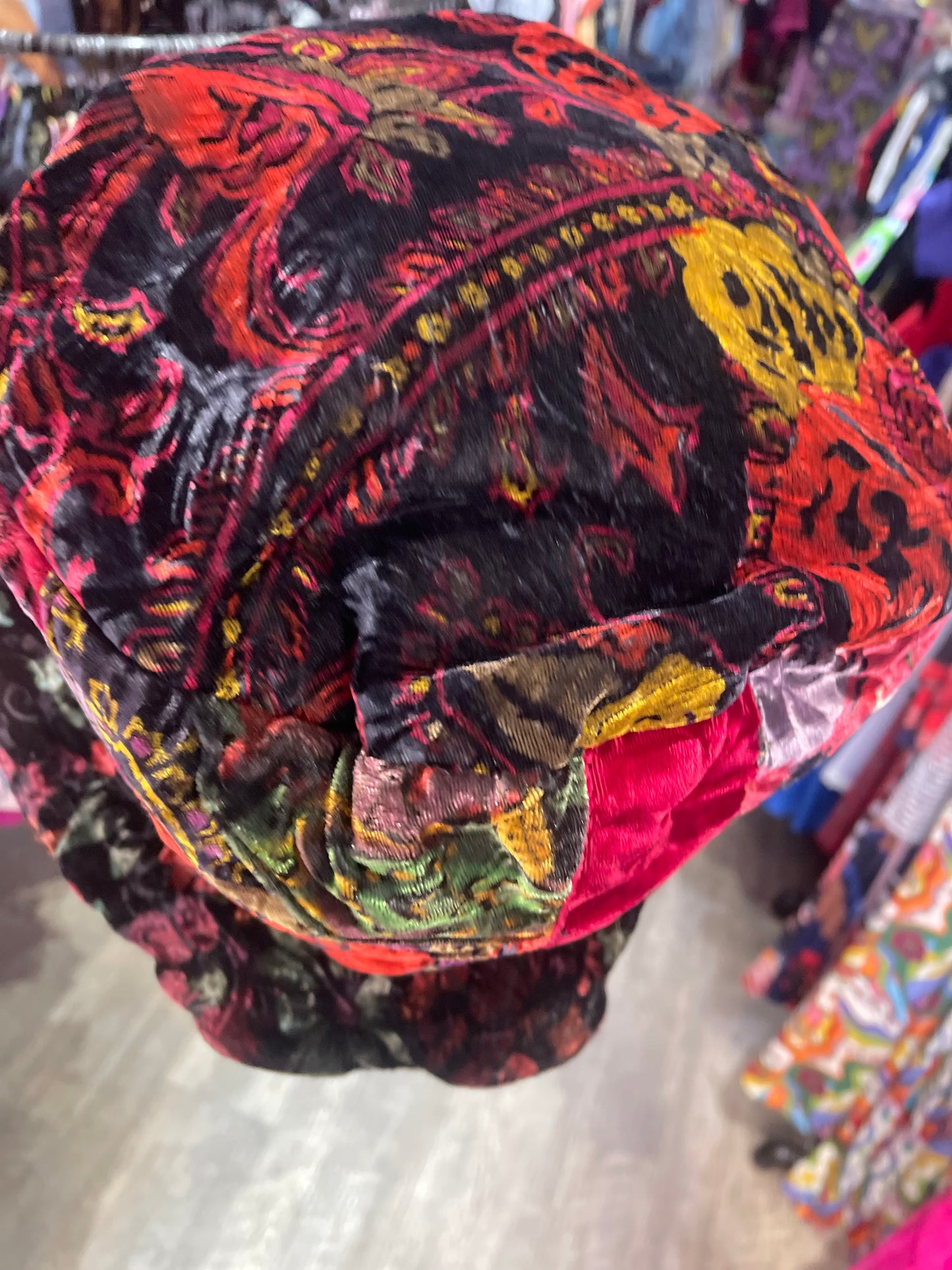 Vintage 90s Crushed Velvet Top Hat - Spark Pretty