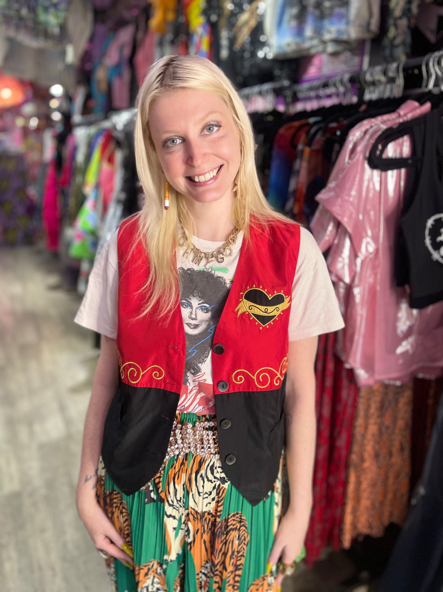 Vintage 90s Red and Black Vest - Spark Pretty