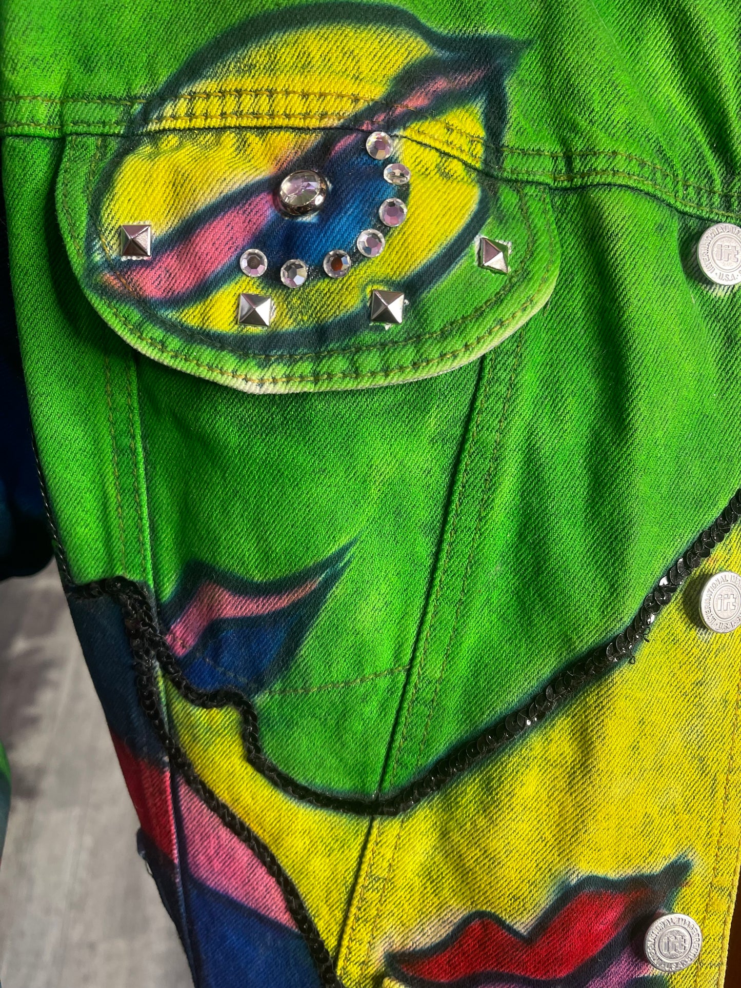 Vintage 80s Geometric Painted Faces Denim Jacket - Spark Pretty