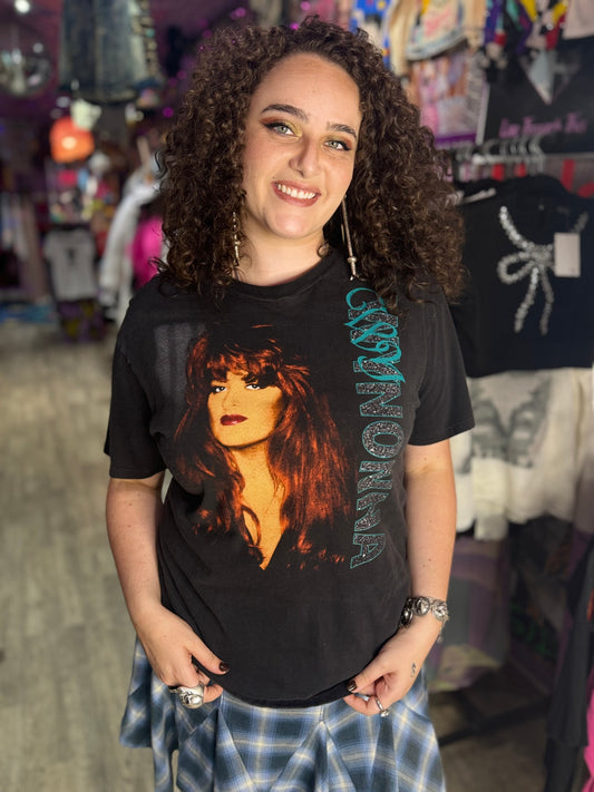 Vintage 90s Wynonna Judd T-shirt