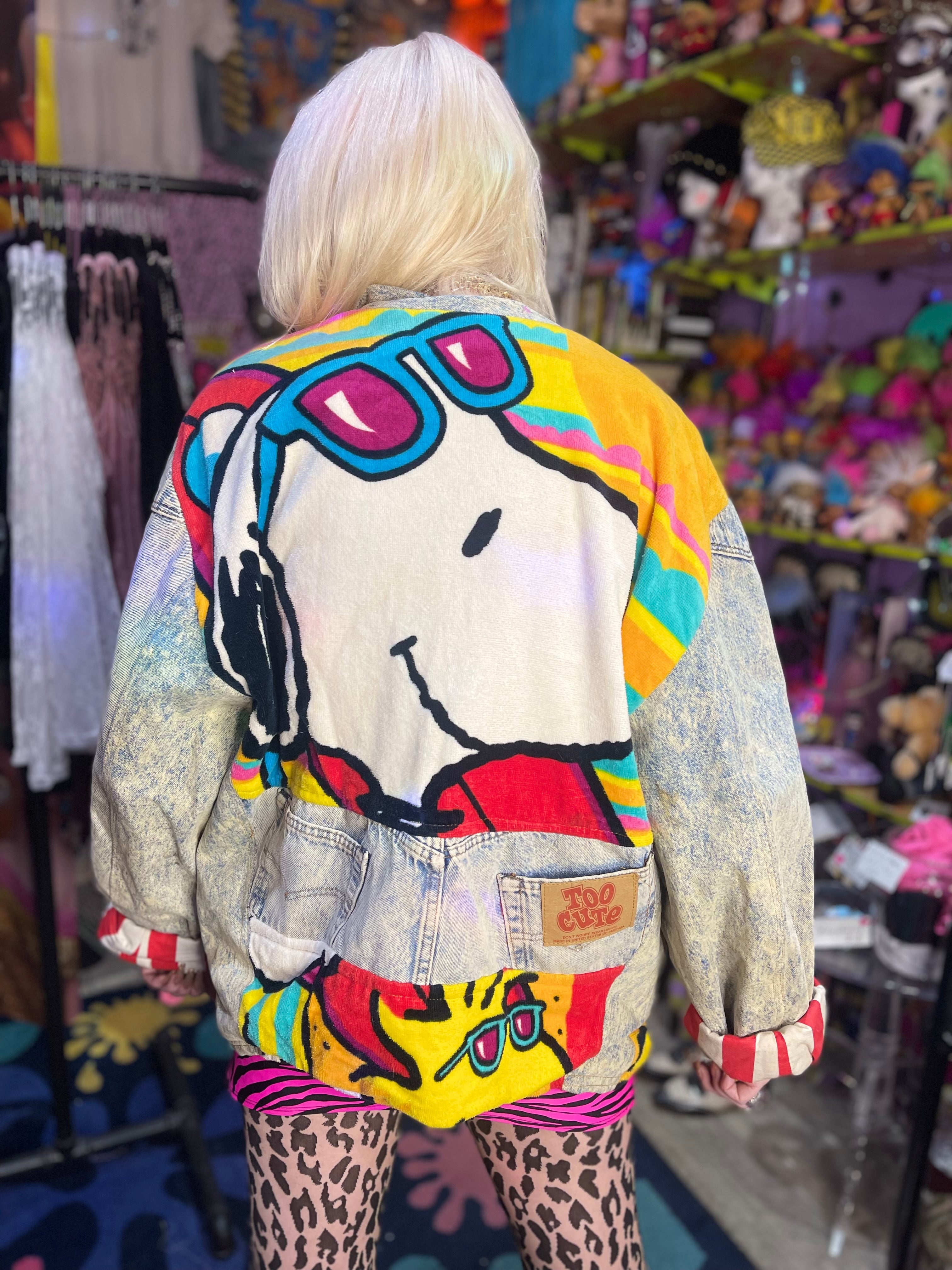 Vintage retailer snoopy jacket