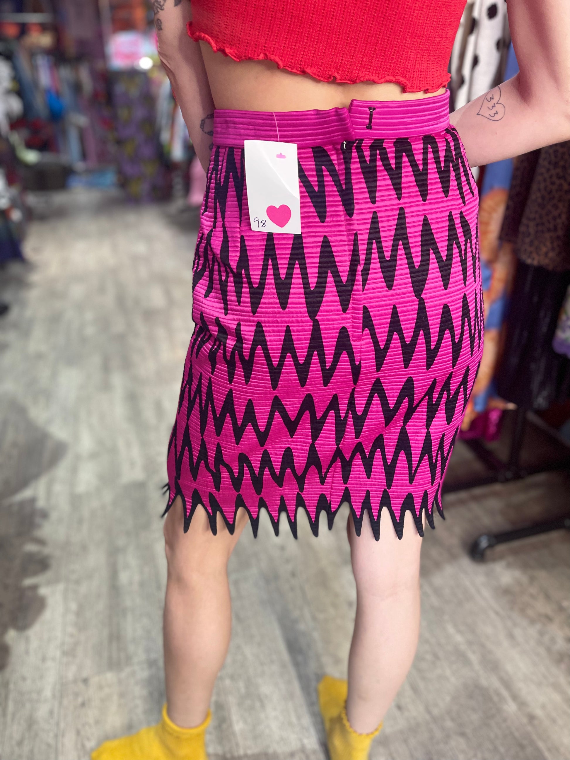 Vintage 90s Pink and Black Zig Zag Skirt - Spark Pretty