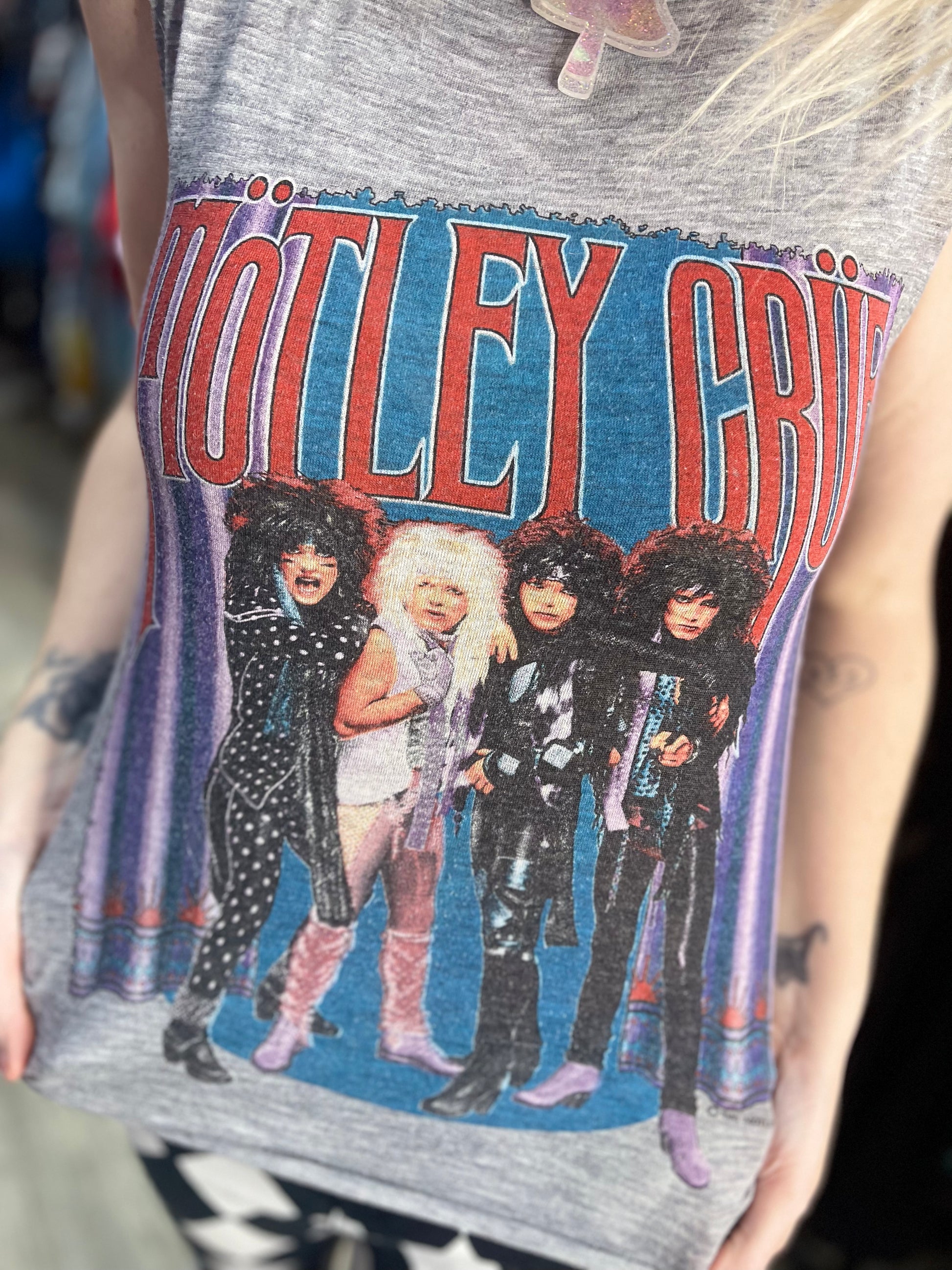 Vintage 1985 Motley Crue T-shirt - Spark Pretty