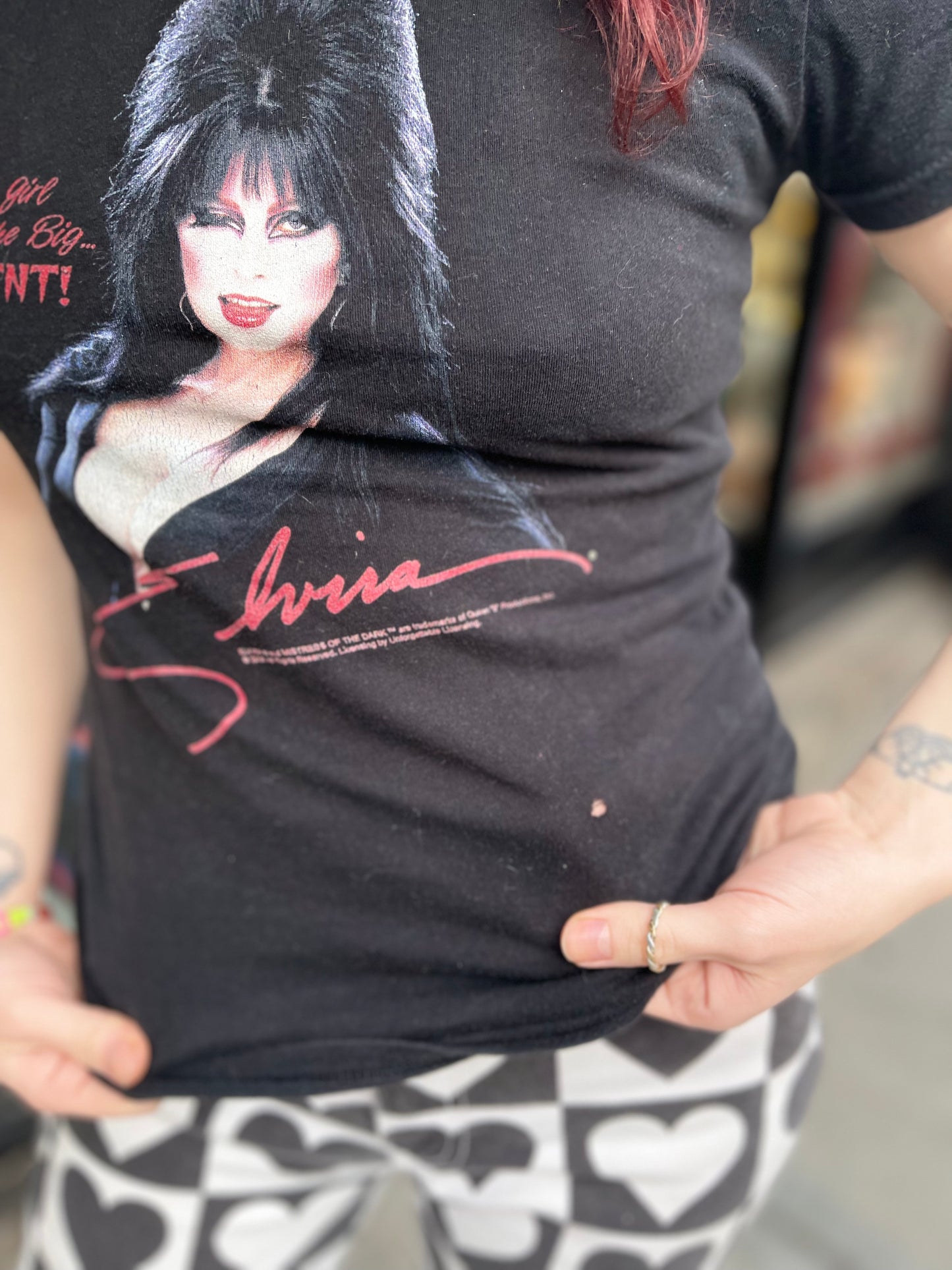 Vintage Y2K Elvira T-shirt - Spark Pretty