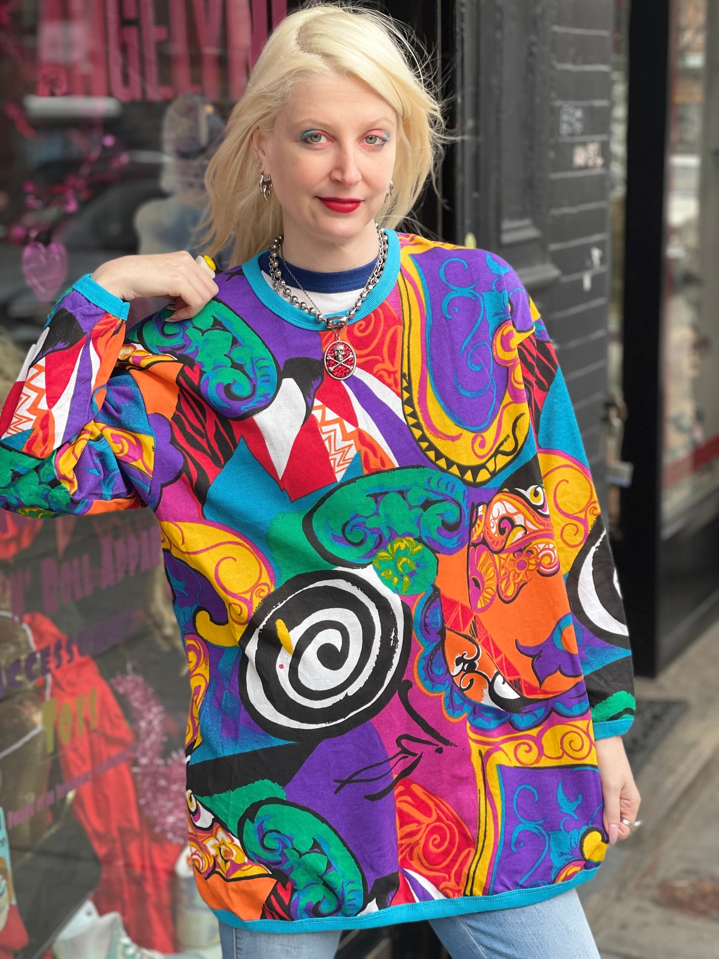 Vintage 90s Colorful Swirl Sweatshirt - Spark Pretty