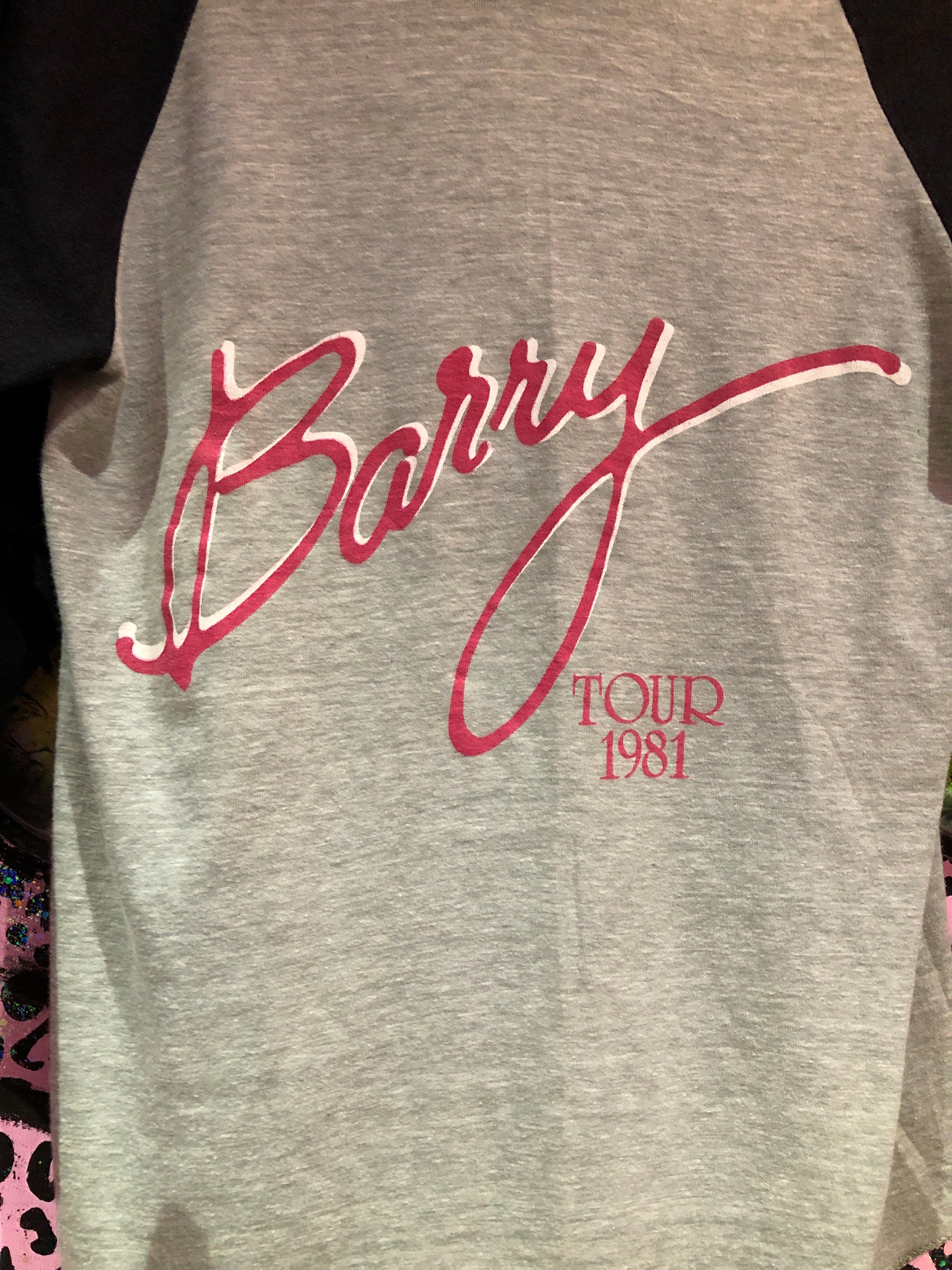 Vintage 1981 Barry Manilow Tour T-shirt - Spark Pretty
