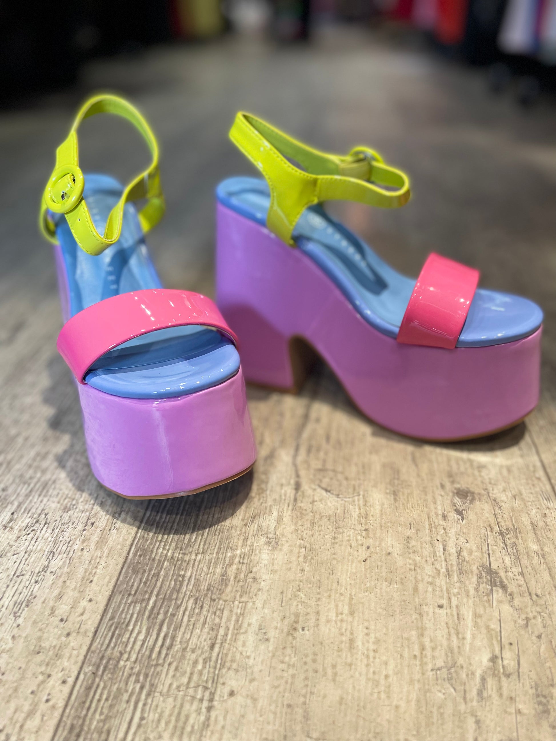Colorblock Platform Sandals By Daisy Street - Spark Pretty