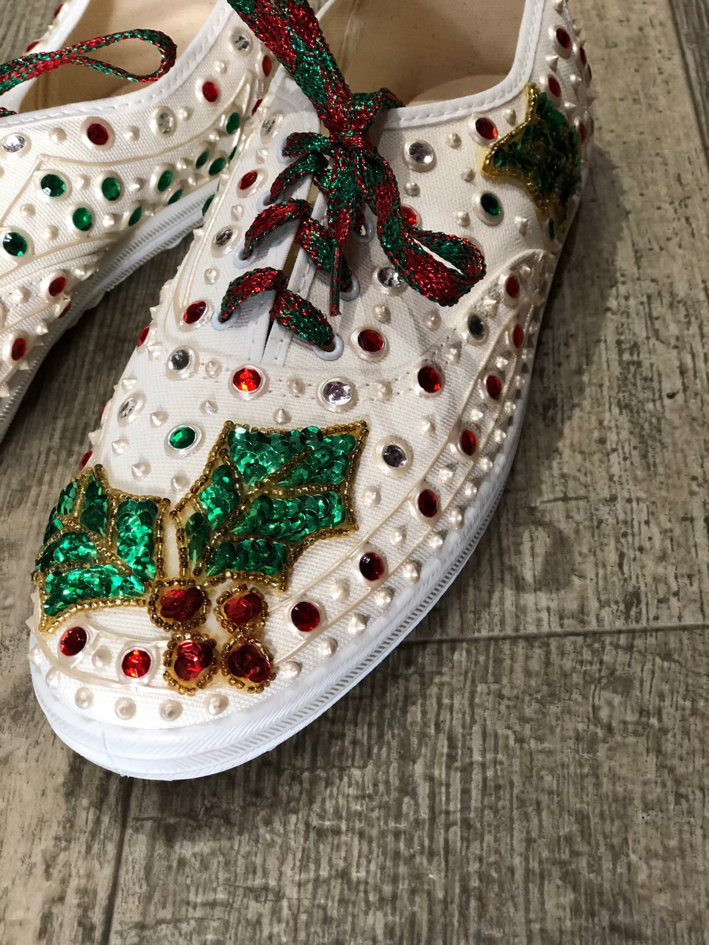 Vintage 80s Sequin Bedazzled Lace Up Christmas Sneakers Size 10 - Spark Pretty